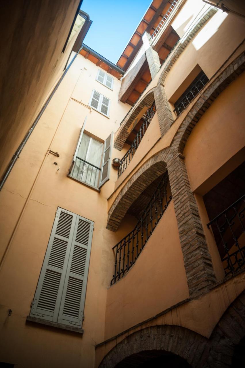 Xx9 Apartment Parma Exterior foto